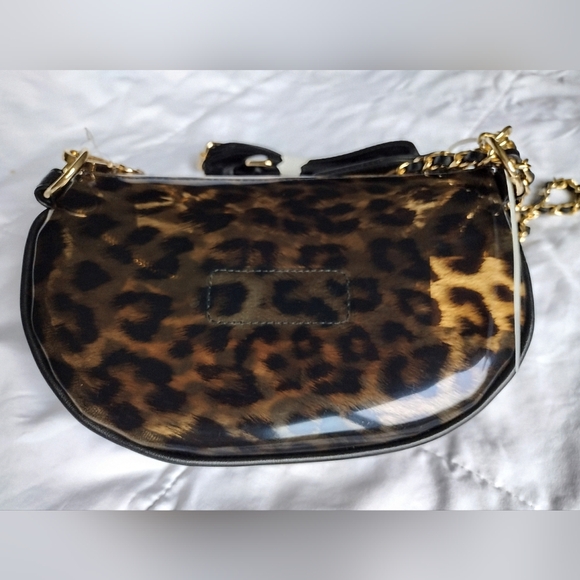 Steve Madden Leopard Print Crossbody Bag - Picture 13 of 16